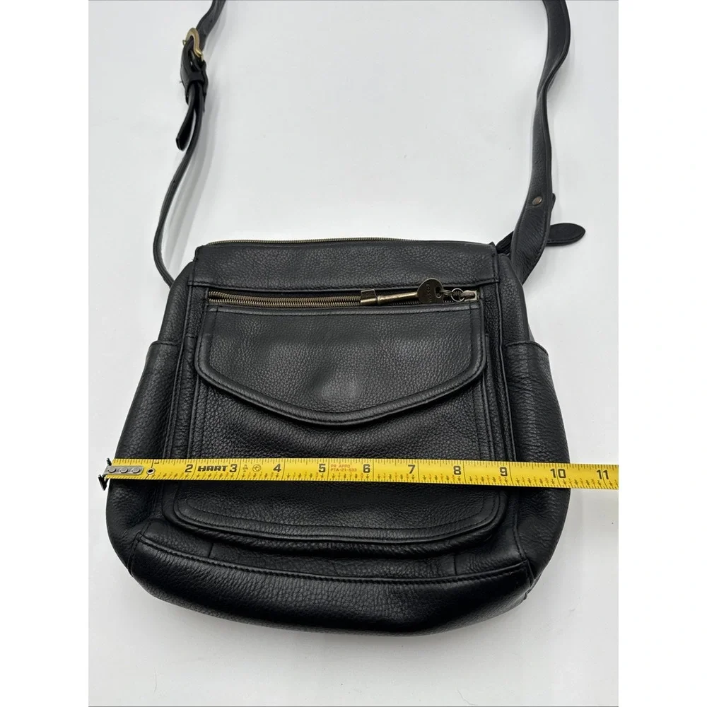 Vintage Fossil Crossbody 75082 Black New American Classic collection Y2K Key Tag